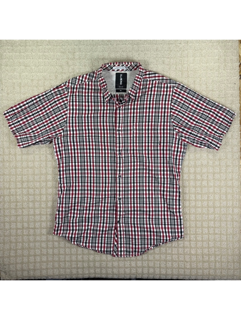 Billabong Red Black Plaid Short Sleeve Button Up Shirt Xl